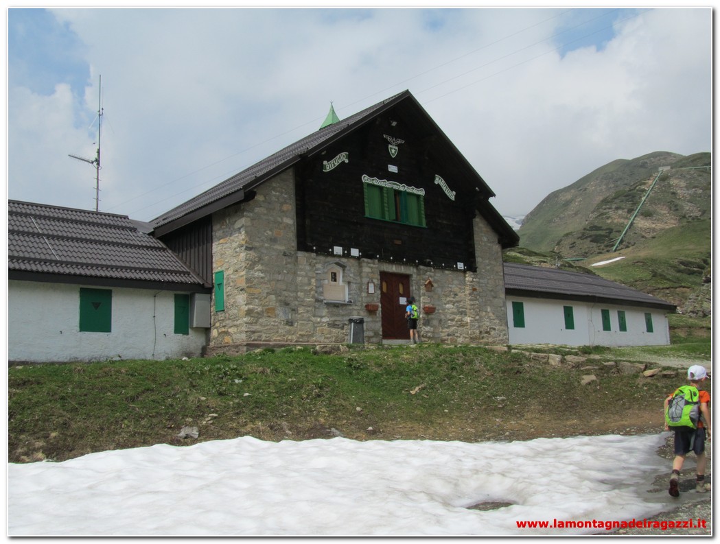 You are currently viewing Val Formazza – Rifugio Maria Luisa