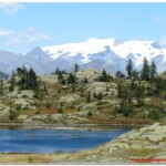 Lago Bianco sullo sfondo il Monte Rosa