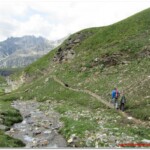 Sentiero verso l'Alpe della Valle