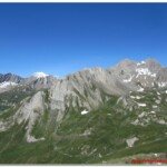 Sullo sfondo il Monte Bianco