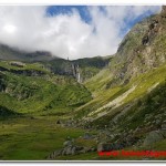 Alpe Bors sullo sfondo la cascata delle Pisse